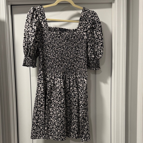 1. State Black and White Floral Mini Dress - Picture 1 of 4